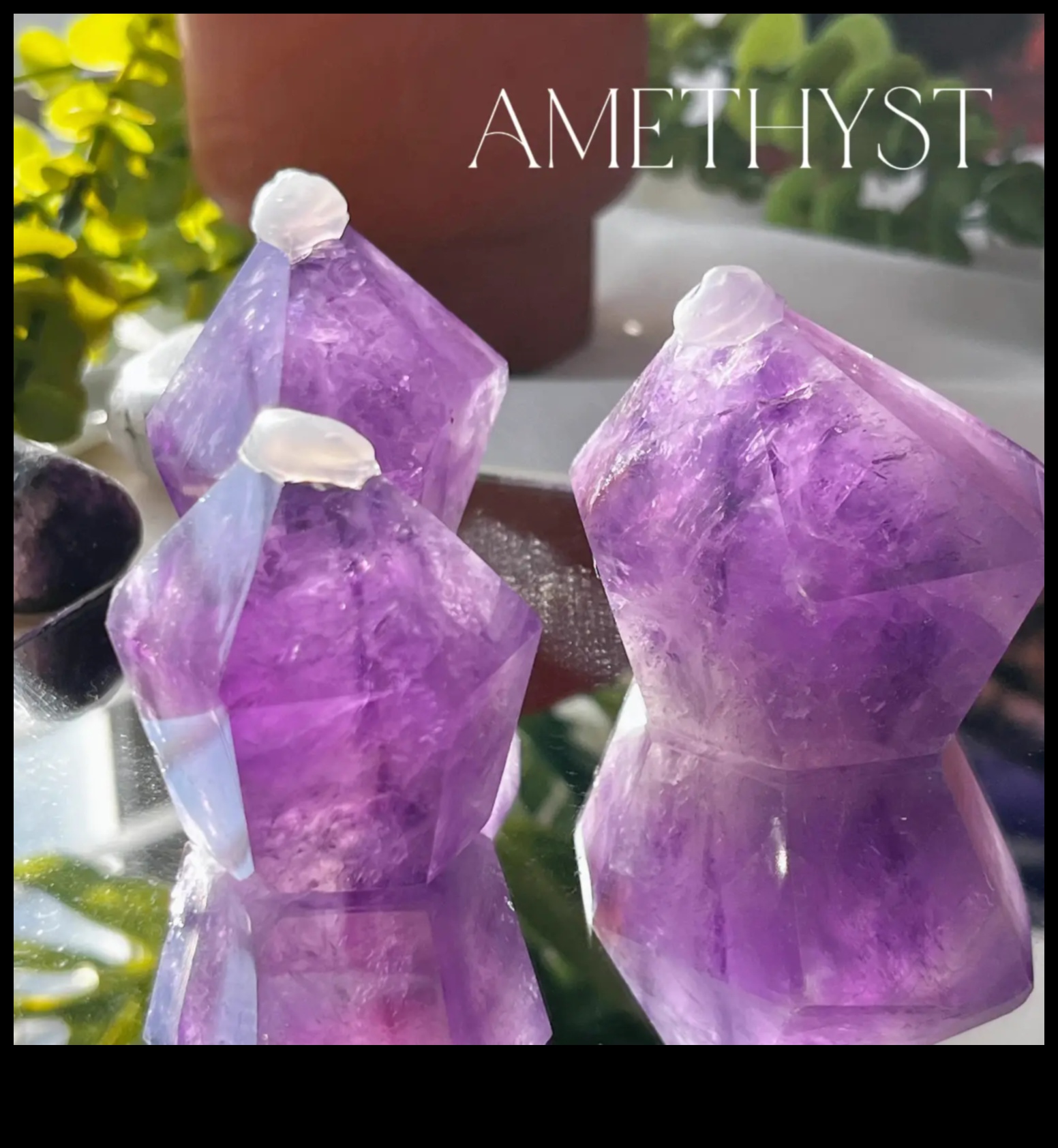 Amethyst Allure: delectează-te cu Majestatea și rafinamentul violet